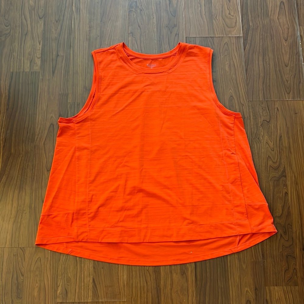 NWOT Athleta Tank